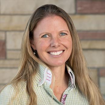 Photo of Erin Contino