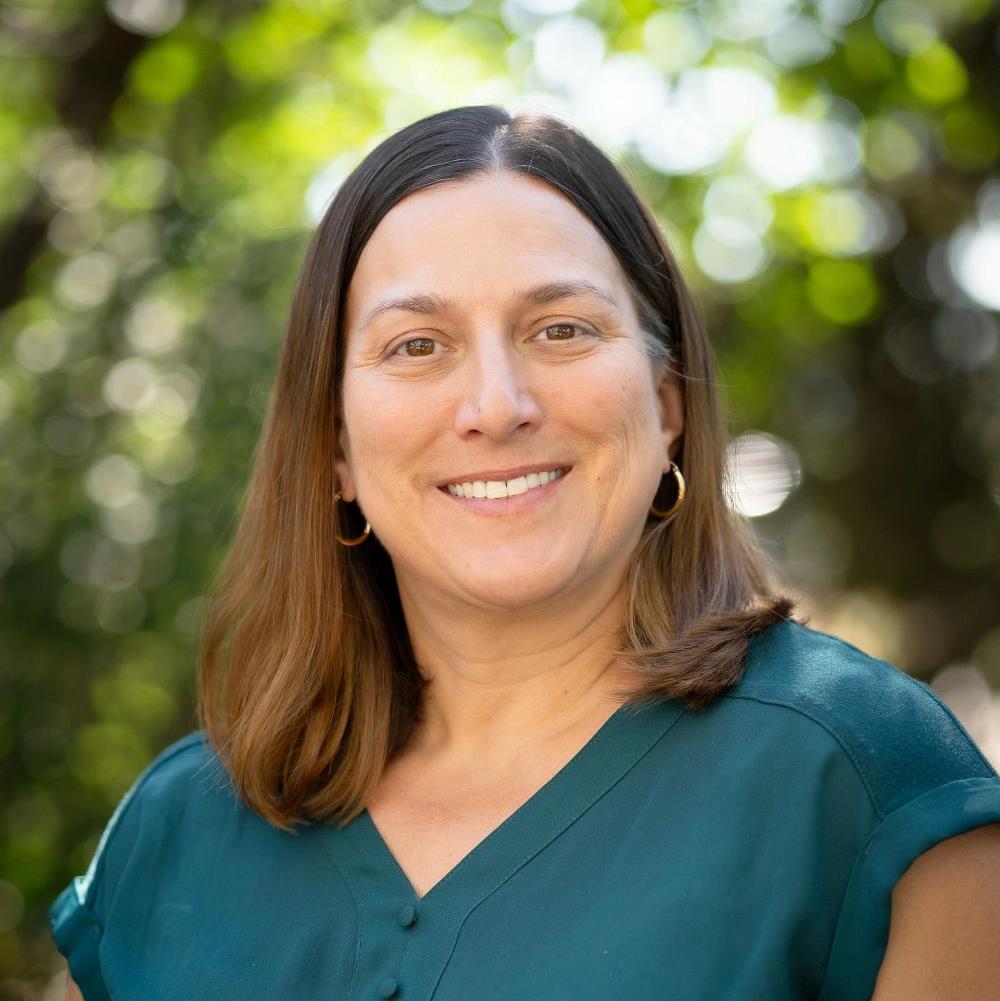 Photo of Christine Battaglia