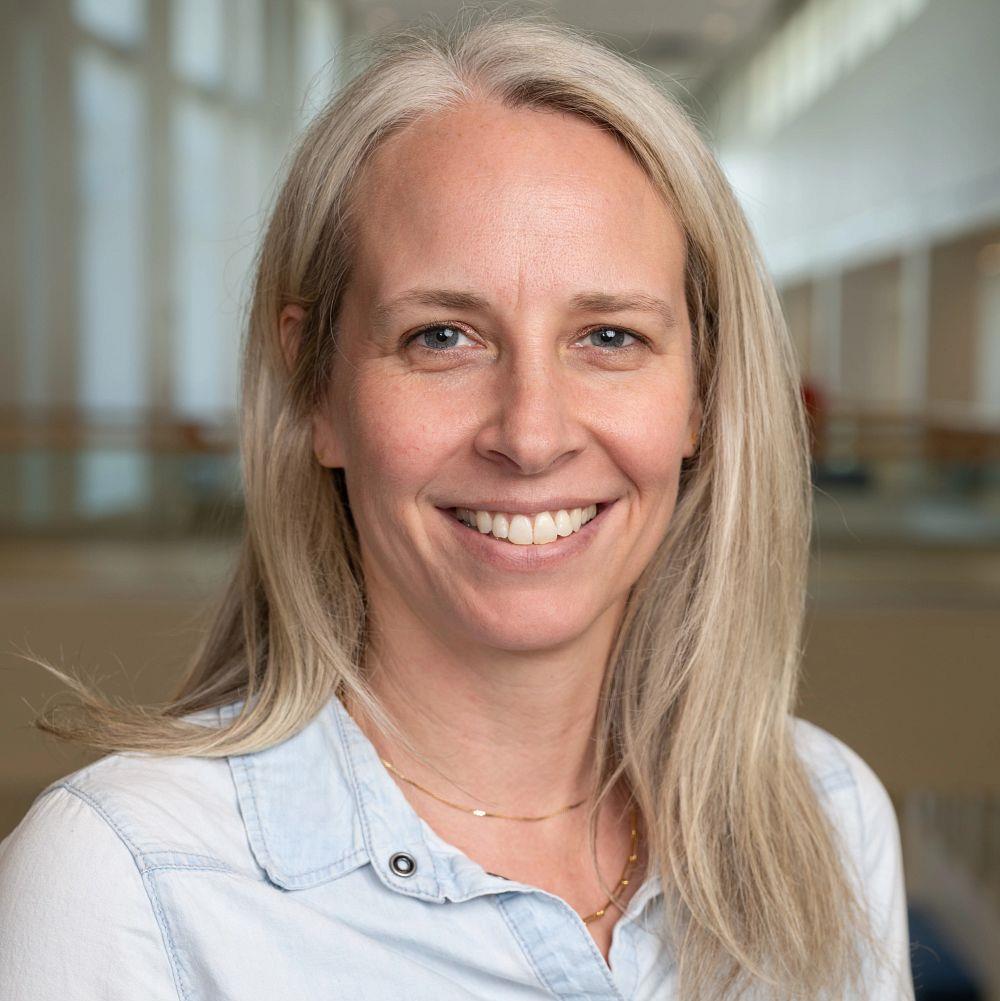 Photo of Heather Hall