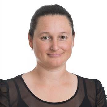 Photo of Linda Lang