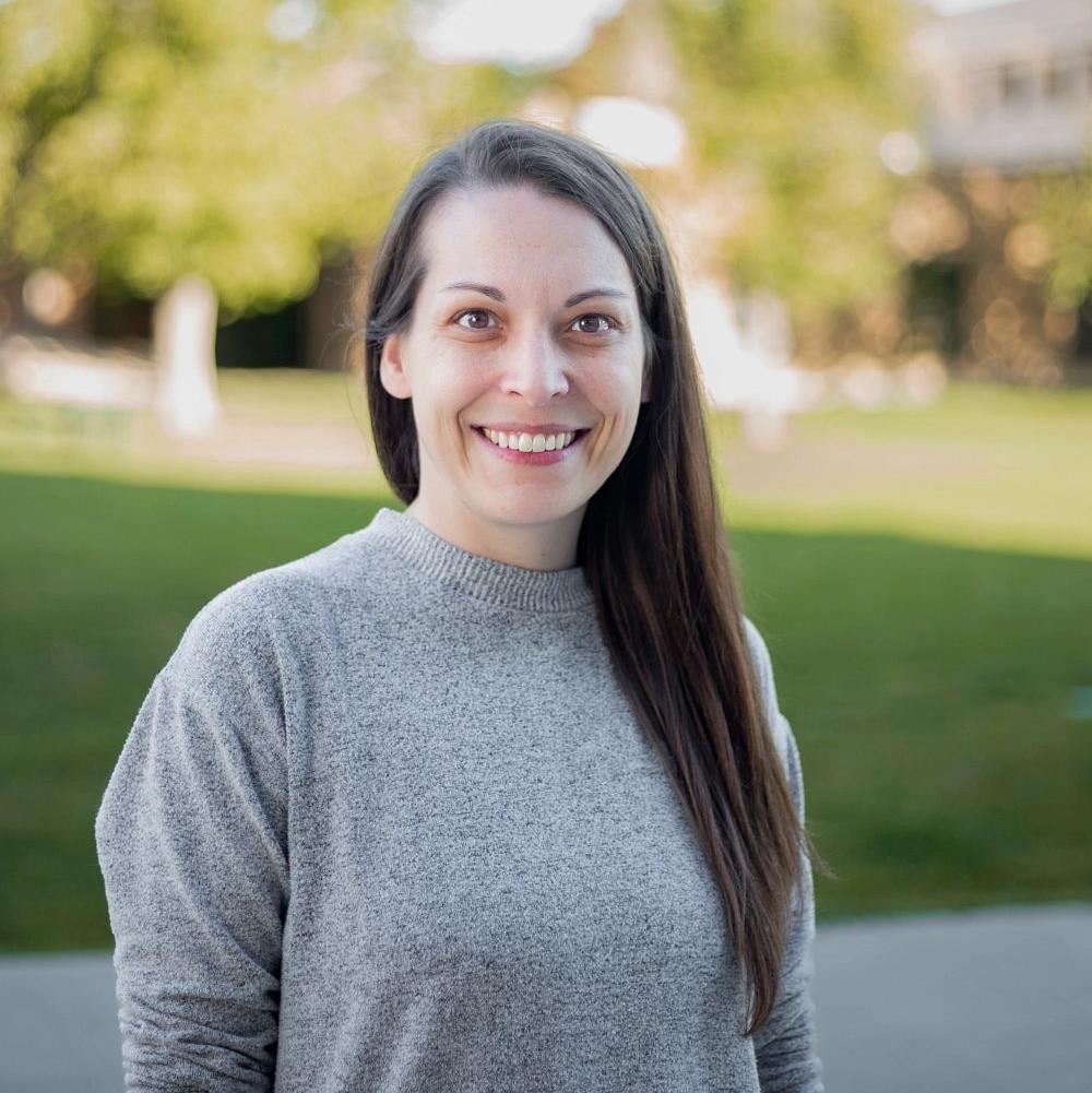Photo of Sarah Halsted