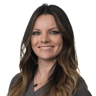Photo of Elizabeth Stinar