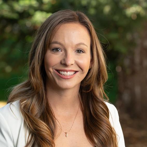 Photo of Shannon Henshaw