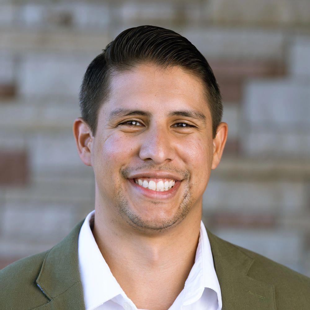 Photo of Dennis Longwell