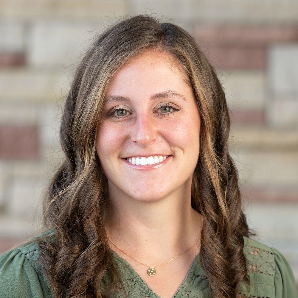 Photo of Amanda Bowen