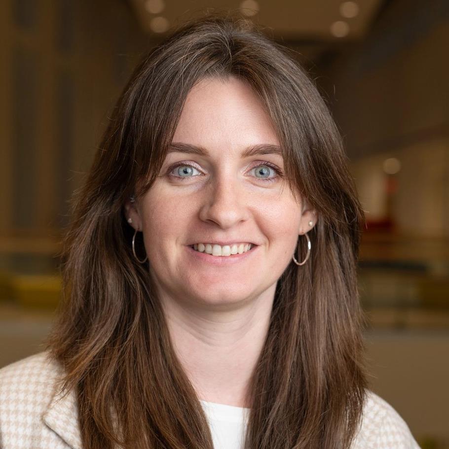 Photo of Andrea Oliver