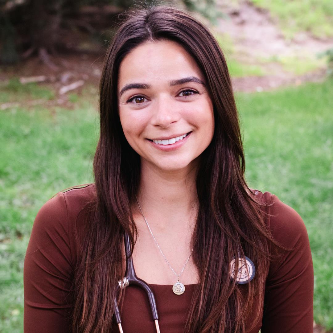 Photo of Lauren Cromwell