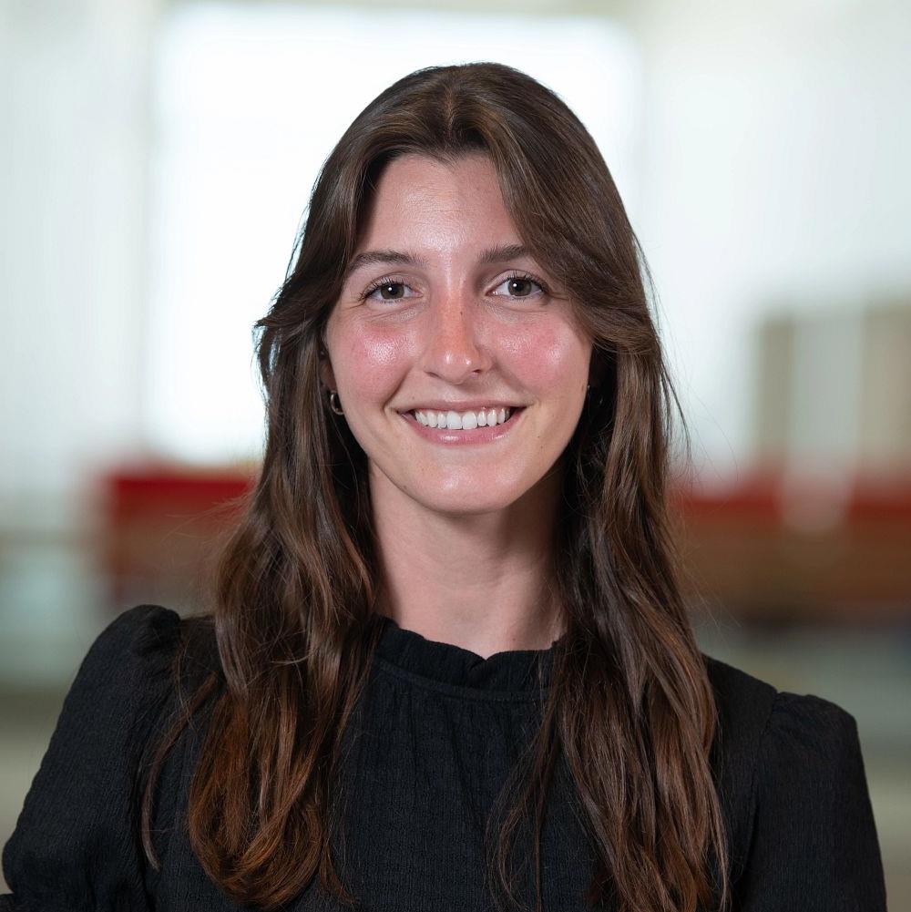 Photo of Olivia Fox